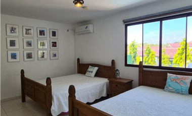 Se vende casa de playa en San Carlos