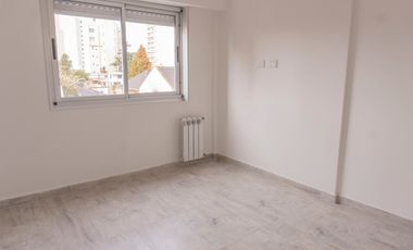 Semipiso en venta en Lanus Este