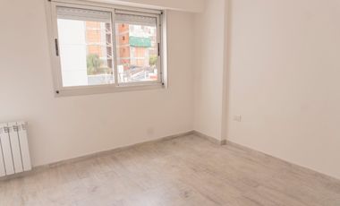 Semipiso en venta en Lanus Este