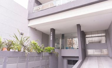 Semipiso en venta en Lanus Este