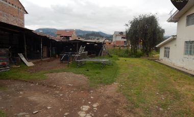 Terreno de venta en Av, Loja – código:14986