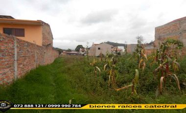 Terreno de venta en Av, Loja – código:14986