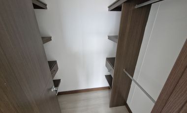 apartamento en arriendo en tres esquinas. Cod A513768