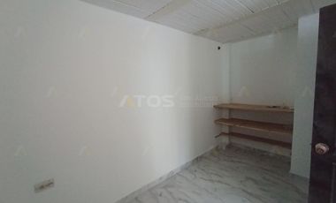 casa en venta en la calleja. Cod V1583