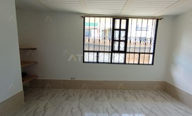 casa en venta en la calleja. Cod V1583