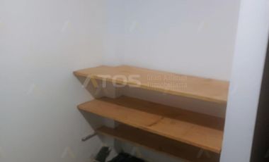 casa en venta en la calleja. Cod V1583