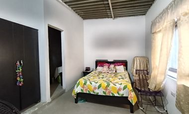 casa en venta en llanitos. Cod V31919