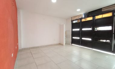 casa en venta en llanitos. Cod V31919