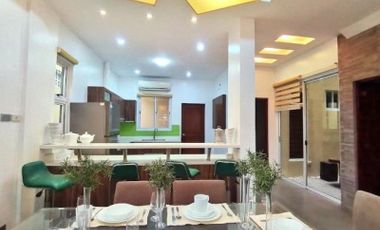5 Bedrooms HOUSE and LOT FOR SALE in New Manila, Quezon City