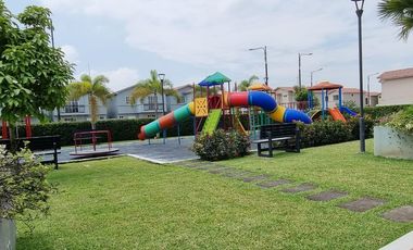Elegante casa a estrenar en Casalaguna/entrega inmediata/ cerca de Riocentro Dorado