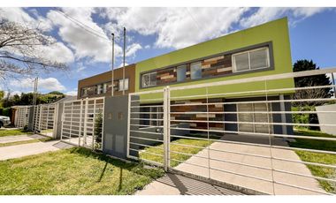 Dúplex tres ambientes. A estrenar. López de Gomara  Venta.