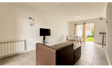 Dúplex tres ambientes. A estrenar. López de Gomara  Venta.