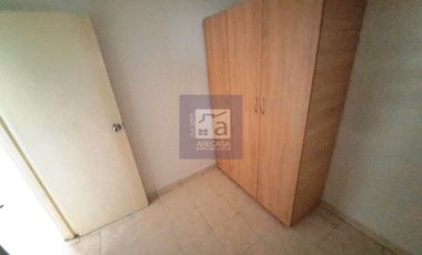 COD. 4590 - SE ARRIENDA APARTAMENTO - BARRIO: SAN FRANCISCO