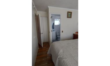 SE VENDE LINDA Y AMPLIA CASA UBICADA EN HERMOSO SECTOR DE CURAUMA