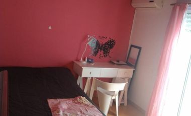 VENDE DEPTO EN DUPLEX  2 AMB CON BALCON, PATIO TERRAZA AL FRENTE - VILLA DEL PARQUE