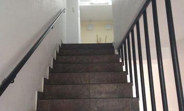 VENDE DEPTO EN DUPLEX  2 AMB CON BALCON, PATIO TERRAZA AL FRENTE - VILLA DEL PARQUE