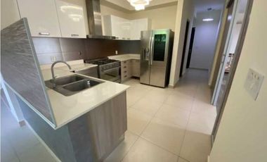 SE VENDE O SE ALQUILA CASA EN RIVER VALLEY