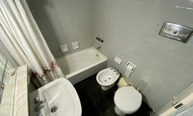 Av. ALBERDI AL 1200, CABALLITO Alquiler Temporario de amplio  2 Ambientes piso 5 al Frente con balcon