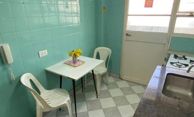 Av. ALBERDI AL 1200, CABALLITO Alquiler Temporario de amplio  2 Ambientes piso 5 al Frente con balcon