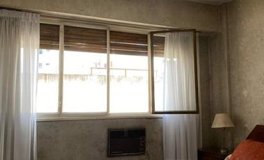 Av. ALBERDI AL 1200, CABALLITO Alquiler Temporario de amplio  2 Ambientes piso 5 al Frente con balcon