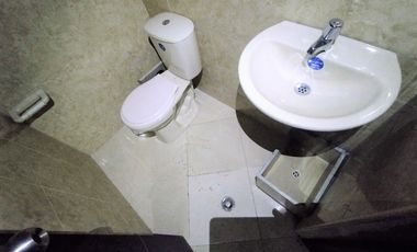 LOCAL EN ARRIENDO UBICADO EN MEDELLIN SECTOR CENTRO DE LA CIUDAD