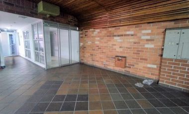 LOCAL EN ARRIENDO UBICADO EN MEDELLIN SECTOR CENTRO DE LA CIUDAD
