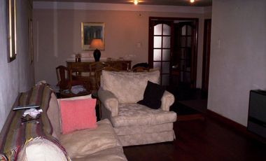 Chalet con oficina y depto independiente