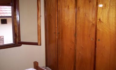 Chalet con oficina y depto independiente