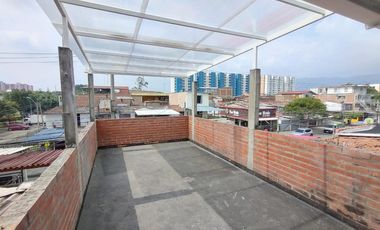 casa en arriendo en brisas de los Álamos. Cod A75015