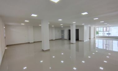 oficina en arriendo en santa lucia. Cod A93011