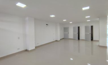oficina en arriendo en santa lucia. Cod A93011