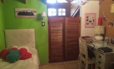 IMPECABLE CHALET EN ZONA RESIDENCIAL