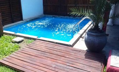 IMPECABLE CHALET EN ZONA RESIDENCIAL