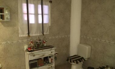 IMPECABLE CHALET EN ZONA RESIDENCIAL