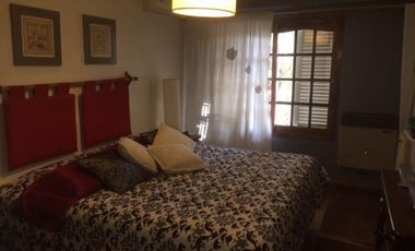 IMPECABLE CHALET EN ZONA RESIDENCIAL