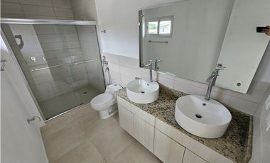 Venta de casa en Villa Sur - Town Home, Costa Sur