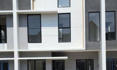 Rumah disewakan di Sukolilo, Surabaya