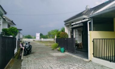 Promo Akhir tahun Rumah Cantik Lokasi Strategis Hanya 400 Jutaan