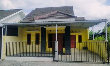 Promo Akhir tahun Rumah Cantik Lokasi Strategis Hanya 400 Jutaan