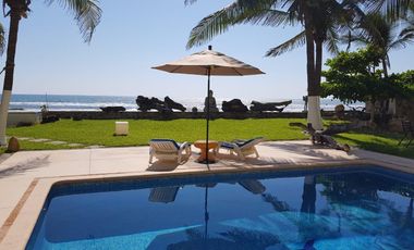 CASA EN RENTA POR DÍA EN BARRA VIEJA SOBRE PLAYA, ACAPULCO EN LO MEJOR DE AC