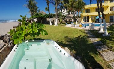 CASA EN RENTA POR DÍA EN BARRA VIEJA SOBRE PLAYA, ACAPULCO EN LO MEJOR DE AC