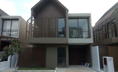 VILLA MEWAH HARGA MURAH DI JIMBARAN HANYA 5 MENIT KE GWK CULTURAL PARK