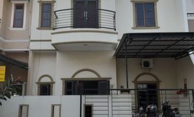 Villa Komplek Cemara Asri Jalan Longan Medan