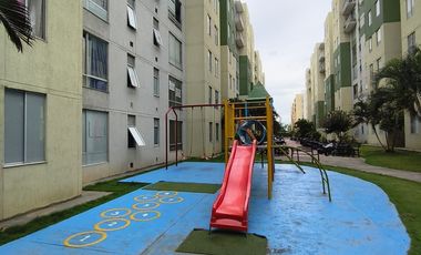 apartamento en arriendo en prados del este. Cod A19387