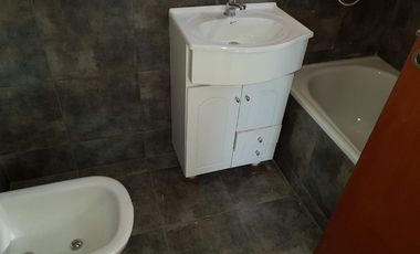 Departamento en venta en Remedios de Escalada Oeste