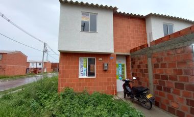 casa en arriendo en manzanares. Cod A112664