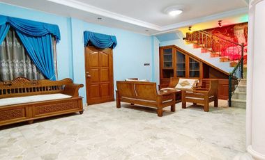 Rumah Kontrakan Dekat Solo Paragon Mall, Solo Grand Mall