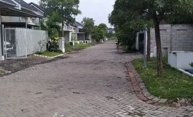 Di Sewakan Rumah Murah di Puri Surya Jaya Valencia Siap Huni