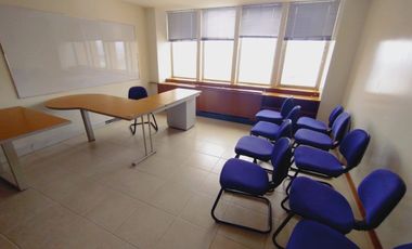 oficina en arriendo en centro. Cod A1023105