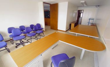 oficina en arriendo en centro. Cod A1023105